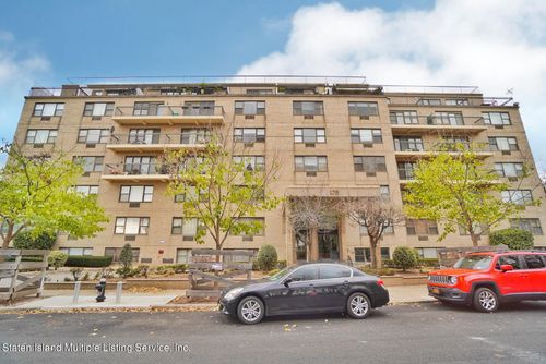 3e-175 Zoe St, Staten Island, NY, 10305-1101 | Card Image