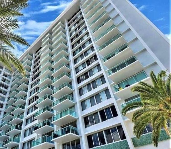 APT-702 - 1000 West Ave, Condo with 2 bedrooms, 2 bathrooms and null parking in Miami Beach FL | Image 31
