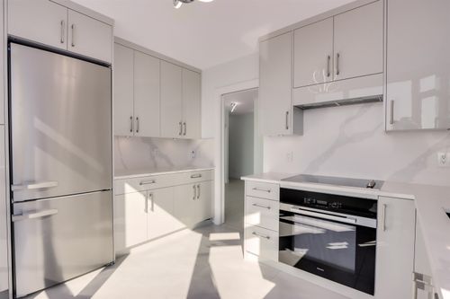 1203-140 14th St W, North Vancouver, BC, V7M1N9 | Card Image