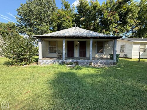411 Sw Lawrence St, Hoxie, AR, 72433-1620 | Card Image