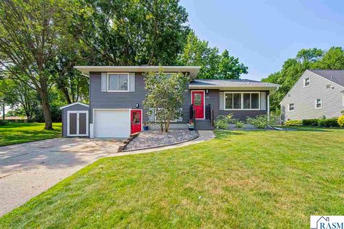 762 E Prince St, Lake Crystal, MN, 56055-2048 | Card Image
