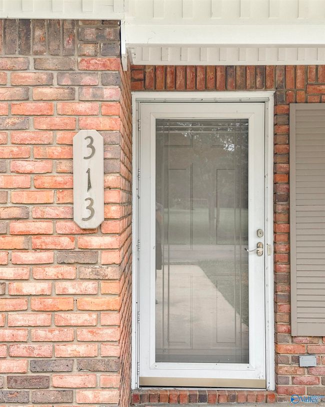 313 Clark St Sw, Townhouse with 2 bedrooms, 2 bathrooms and null parking in Decatur AL | Image 6