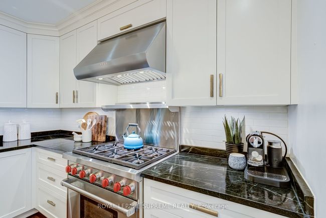 36 Walpole Ave, House attached with 4 bedrooms, 2 bathrooms and null parking in Toronto ON | Image 15