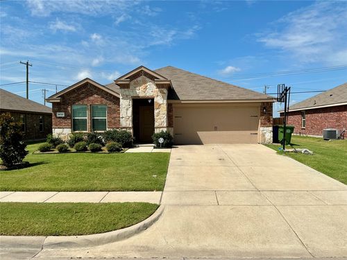 2717 Marotto Way, Seagoville, TX, 75159-5487 | Card Image