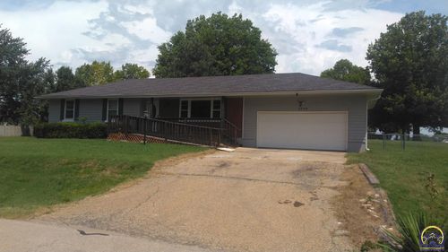 3550 Se 36th St, Topeka, KS, 66605-3107 | Card Image