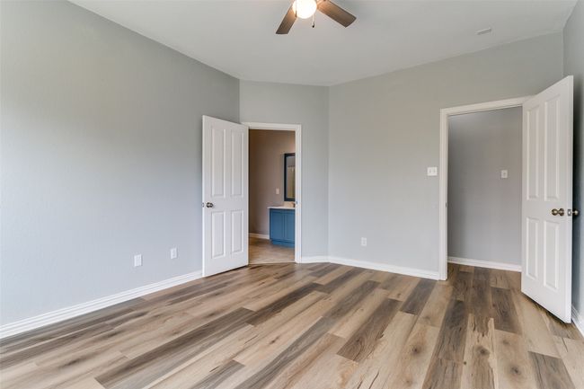 815 Creekside Dr, House other with 4 bedrooms, 2 bathrooms and null parking in Little Elm TX | Image 16