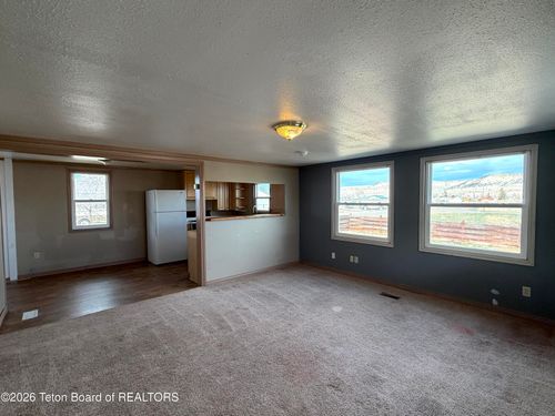 411 W 4th Ave, La Barge, WY, 83123-5012 | Card Image