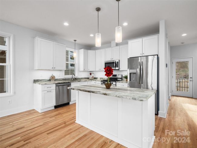 C - 36 Skyvue Ct, Townhouse with 2 bedrooms, 3 bathrooms and null parking in Saluda NC | Image 5
