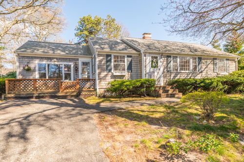 268 Trotting Park Rd, West Dennis, MA, 02670-2619 | Card Image