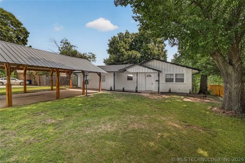3517 S Irvington Pl, Tulsa, OK, 74135-5311 | Card Image