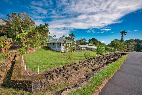 1354 Wailuku Dr, HILO, HI, 96720-1218 | Card Image