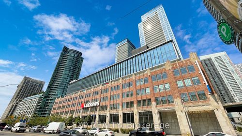 {{alt}} | Card Image