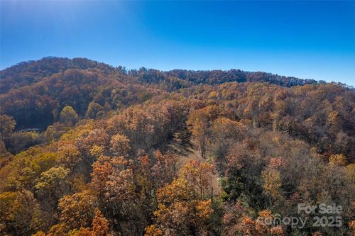 6 Copperhead Cv, Sylva, NC, 28779-9164 | Card Image