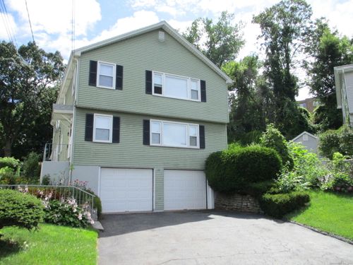uppr-floor-36 Cynthia Ct, New Britain, CT, 06053-2013 | Card Image