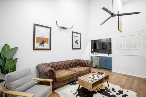 2521 Stanford Ct, Carrollton, TX, 75006-2158 | Card Image