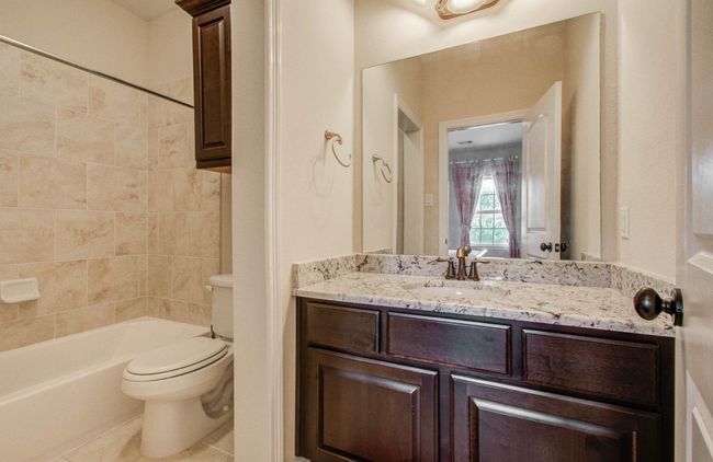 5719 Avon Landing Ln, House other with 5 bedrooms, 6 bathrooms and 3 parking in Sugar Land TX | Image 38