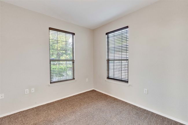 6305 Roseborough Dr, House other with 4 bedrooms, 3 bathrooms and 4 parking in Austin TX | Image 16