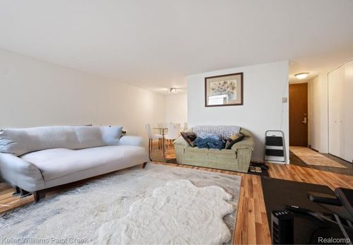 1802-8200 Jefferson Ave, Detroit, MI, 48214-3931 | Card Image