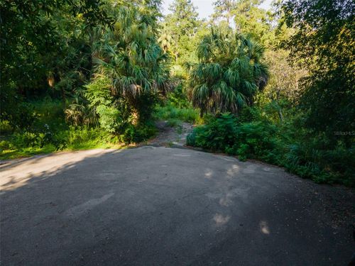 2051 14th Pl, Gainesville, FL, 32605-5215 | Card Image