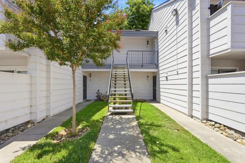79-8252 Center Pkwy, Sacramento, CA, 95823-5397 | Card Image