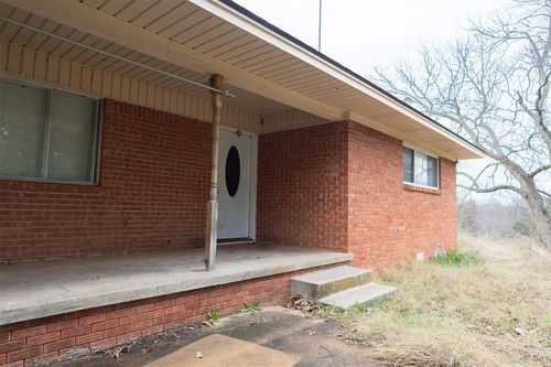 10971 N County Road 3260, Pauls Valley, OK, 73075-8814 | Card Image