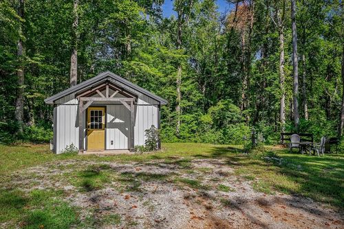 3247 Moodyville Rd, Byrdstown, TN, 38549-4237 | Card Image