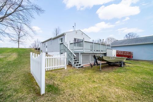 2975 S Scotty Dr, Pleasant Lake, IN, 46779-9708 | Card Image
