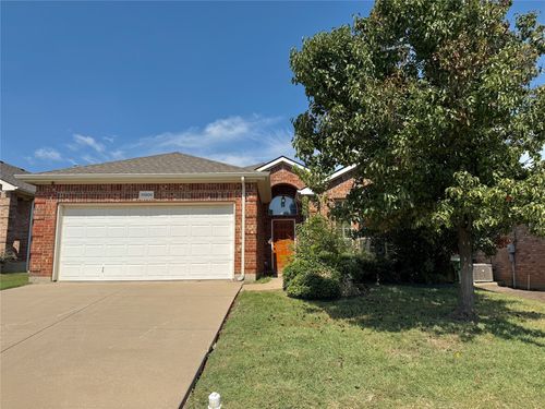 10008 Tulare Ln, Fort Worth, TX, 76177-7396 | Card Image