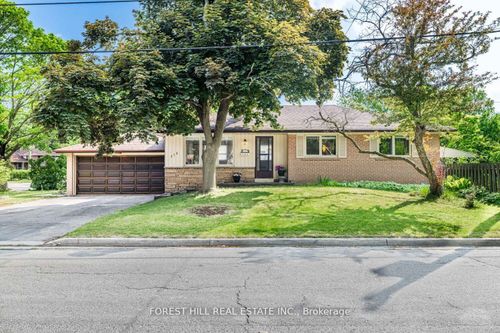 414 Alper St, Richmond Hill, ON, L4C2Z4 | Card Image