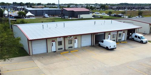 1710 W Acorn Drive, Rogers, AR, 72756 | Card Image
