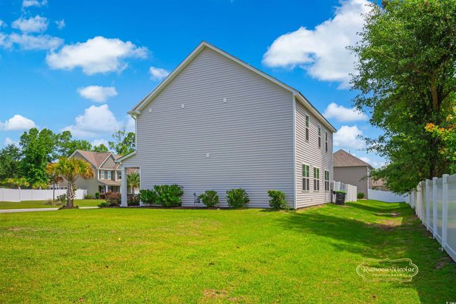 View of side of home | Image 40