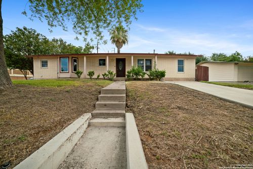279 Chesswood Dr, San Antonio, TX, 78228-1749 | Card Image