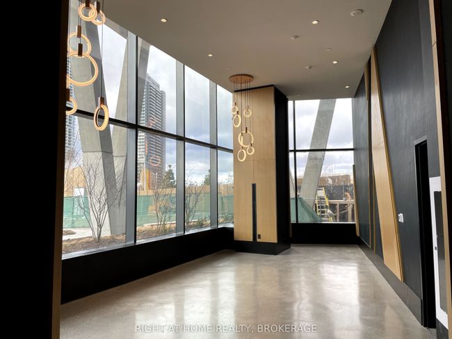 1306 - 2920 Highway 7, Condo with 1 bedrooms, 1 bathrooms and null parking in Vaughan ON | Image 5