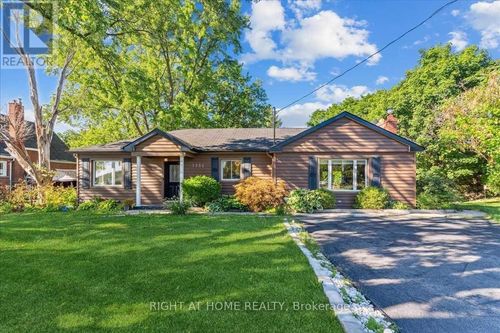 lower-1252 Waterdown Rd, Burlington, ON, L7P4Z8 | Card Image