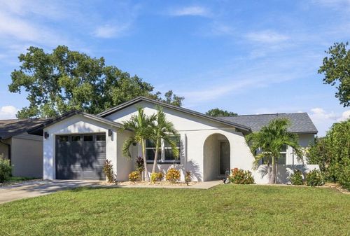 16136 Foxfire Dr, TAMPA, FL, 33618-1302 | Card Image