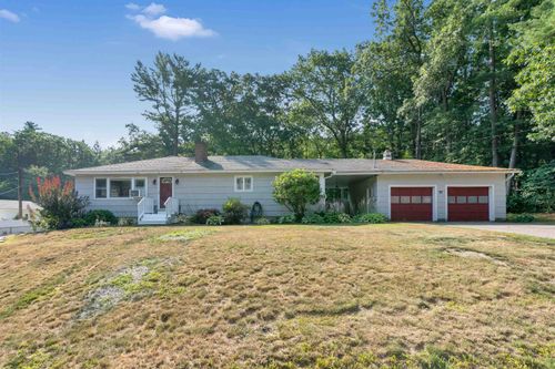 57 Pine St, Rollinsford, NH, 03869-5614 | Card Image