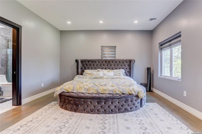 27 Ormond St, House other with 7 bedrooms, 8 bathrooms and null parking in Dix Hills NY | Image 18