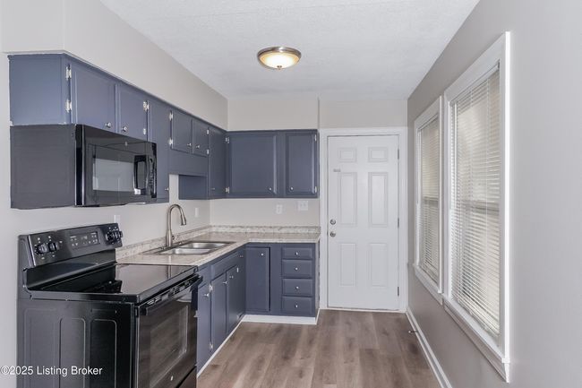 1088 Bicknell Ave, House other with 3 bedrooms, 1 bathrooms and null parking in Louisville KY | Image 9