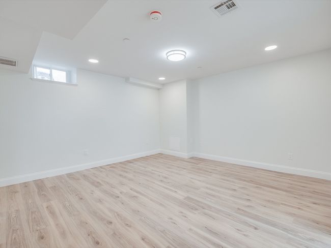APT-1 - 14 William St, Condo with 2 bedrooms, 1 bathrooms and null parking in Worcester MA | Image 9