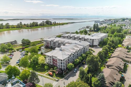 204-4600 Westwater Dr, Richmond, BC, V7E6S2 | Card Image