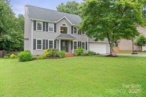 13118 Willow Breeze Ln, Huntersville, NC, 28078-9627 | Card Image