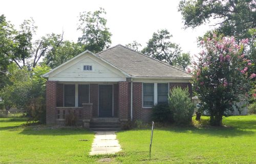 408 N Meyer St, Sealy, TX, 77474-1634 | Card Image