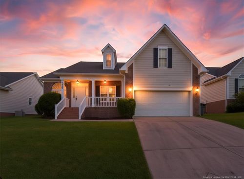 1607 Stonewood Dr, Fayetteville, NC, 28306-1833 | Card Image