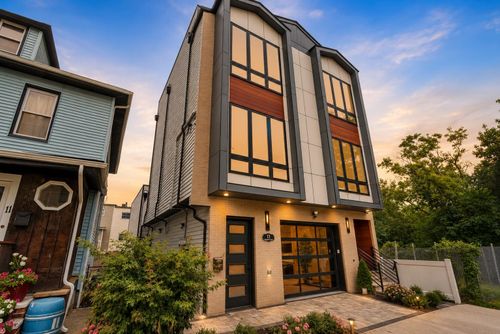 13 Wegman Ct, Jersey City, NJ, 07305-4107 | Card Image