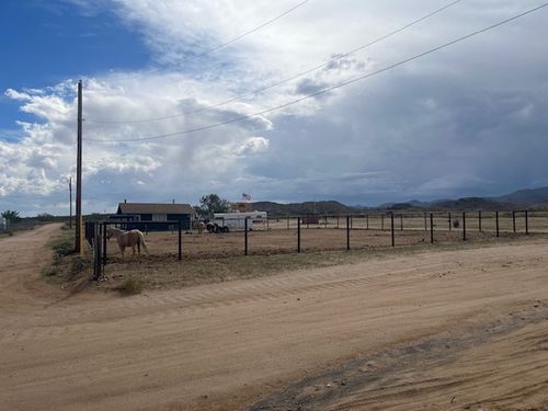 8599 N Pairlee Dr, Kingman, AZ, 86409-9334 | Card Image