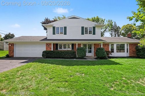 4463 Westover Dr, West Bloomfield, MI, 48323-2876 | Card Image