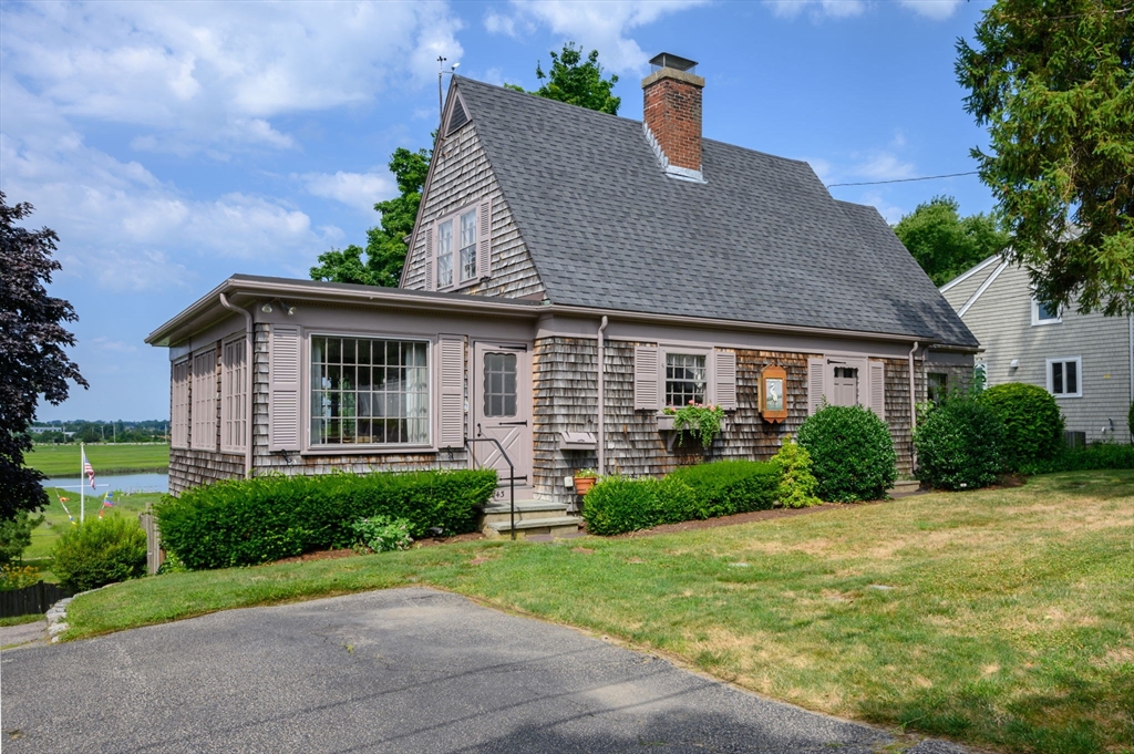 Lansdowne St, Quincy, MA 02171