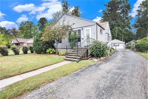 30755 Clark St, New Haven, MI, 48048-1811 | Card Image