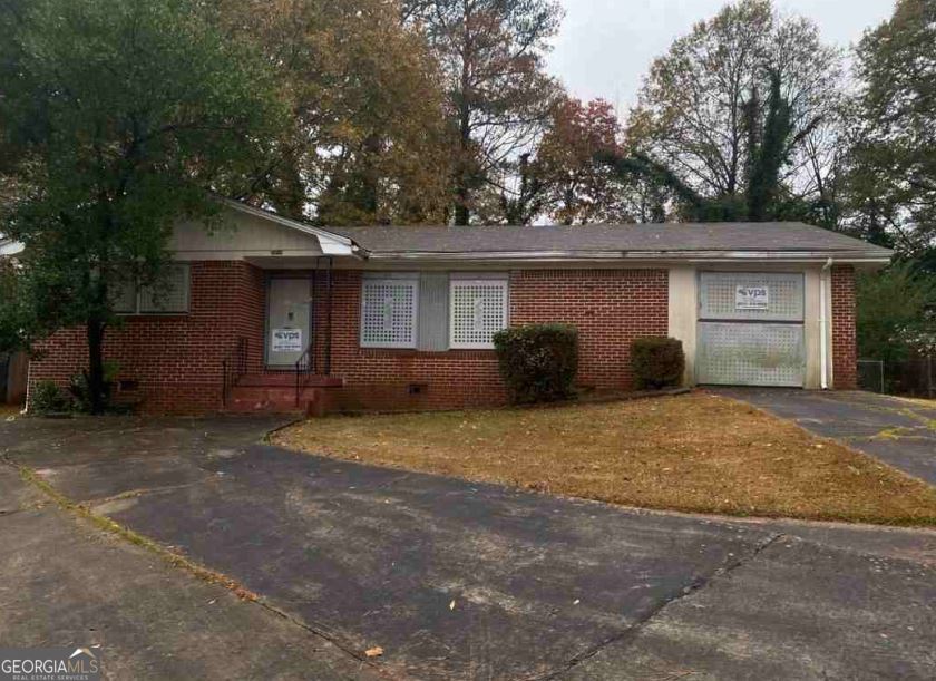Lynda Pl, Decatur, GA 30032
