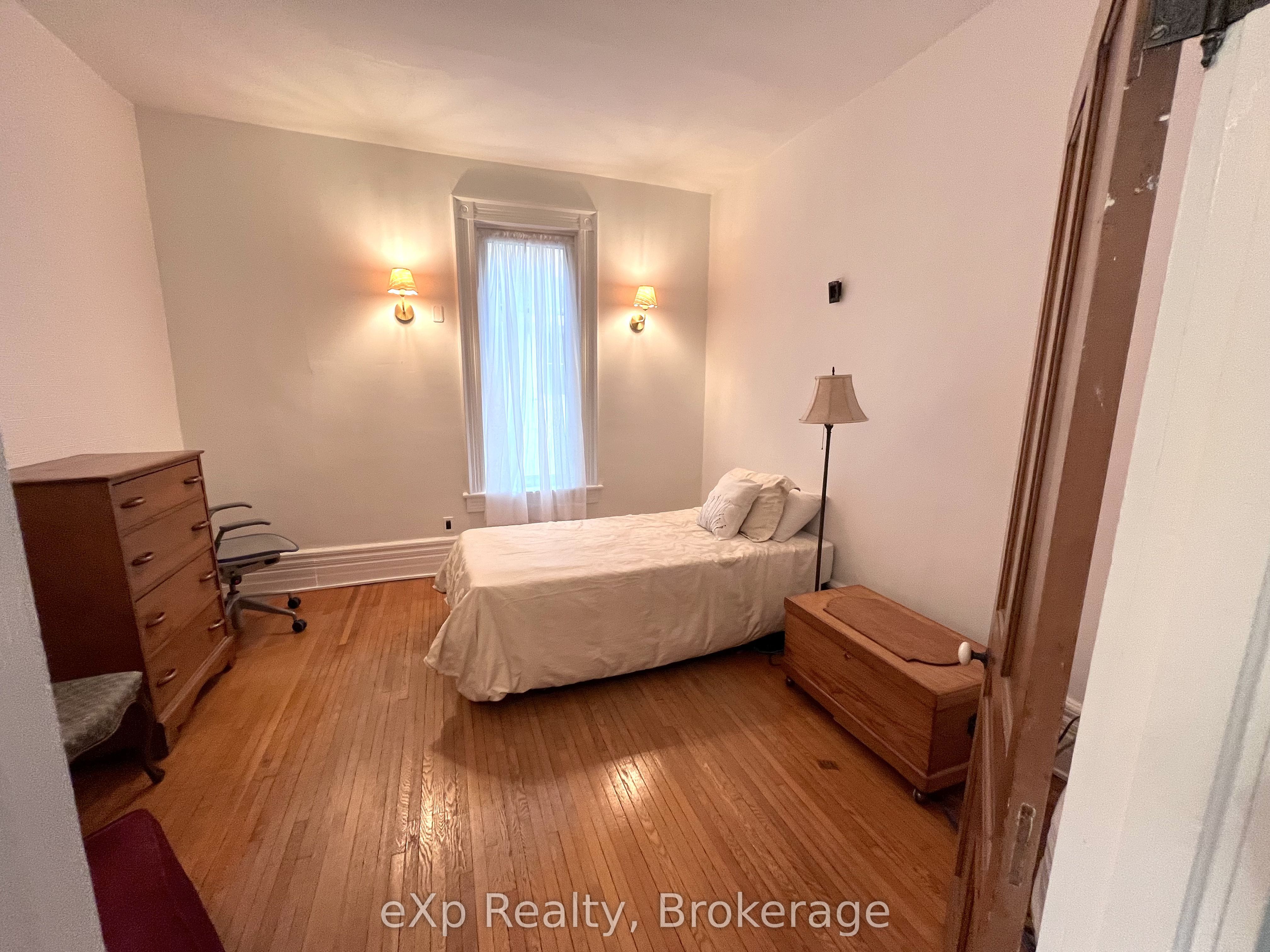 Residential in Owen Sound 3